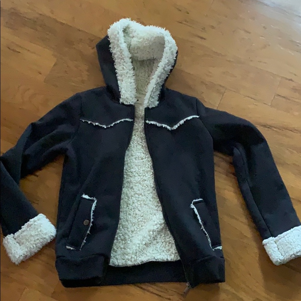 Forever 21 coat - Picture 3 of 6